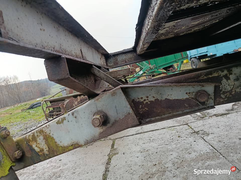 Rama podwójna z rozrzutnika na przyczepę kiper Przyczepy rolnicze Limanowa sprzedam