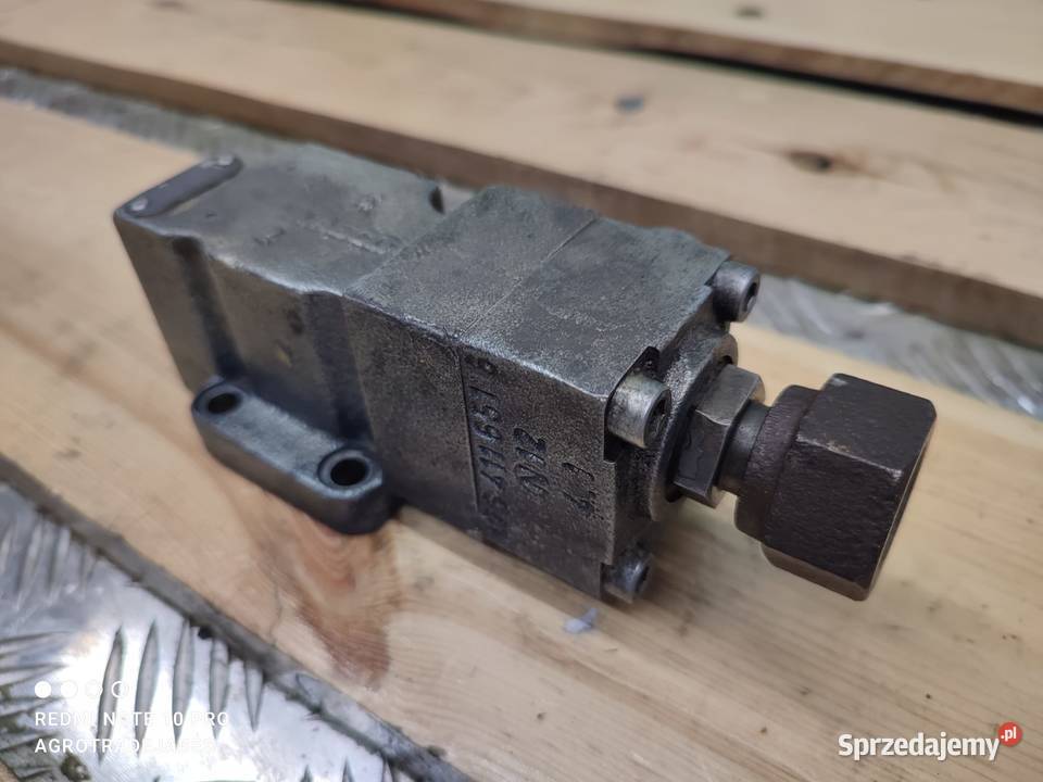 Zawór hydrauliczny 426 411651 6 WABCO Wilkowo