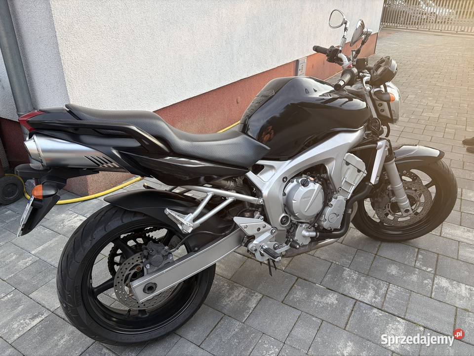 YAMAHA FZ6 Przywory