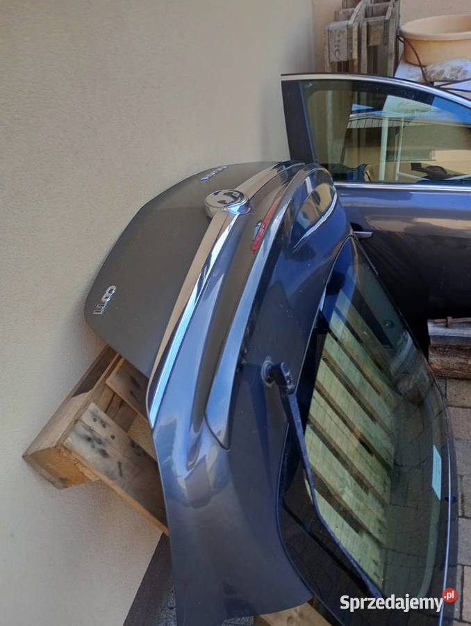 Klapa bagażnika opel Insignia Radomsko sprzedam