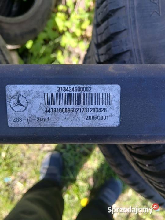 Hak holowniczy Mercedes