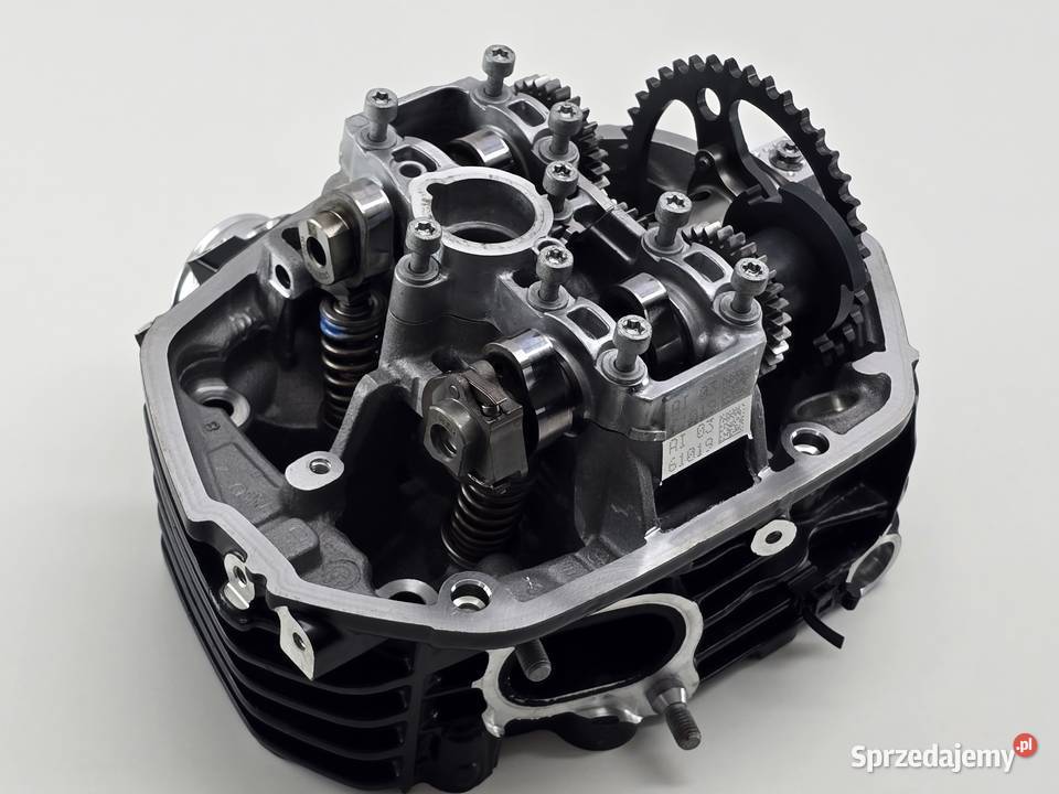 Glowica Lewa Kompletna Walek Rozrzadu Zawory