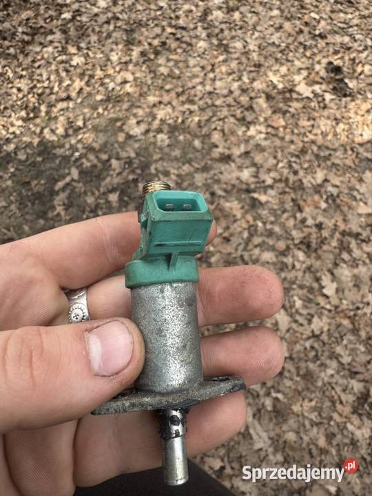 Wtryskiwacz rozruchowy w124 23 m102 śląskie Poraj