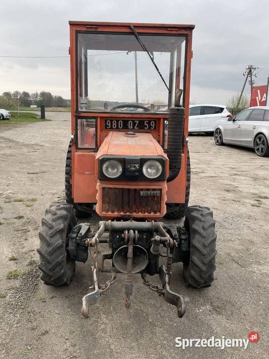 Traktor Mini Kubota B8200 HST 4x4 Przedni TUZ Wysokie Mazowieckie