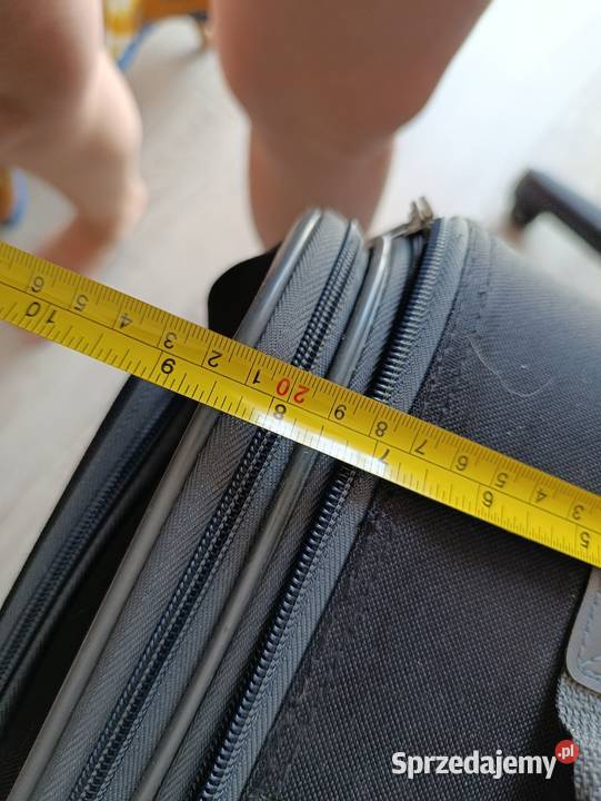 walizka czarna duża pilna sprzedaż Poznań