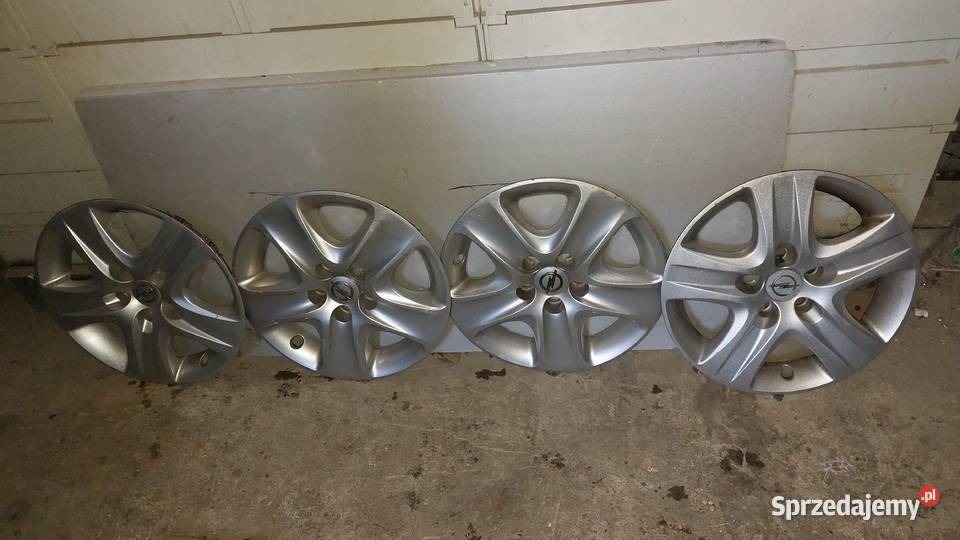 Felgi Kolpaki komplet GM 16 5x110 Samochodowe Katowice