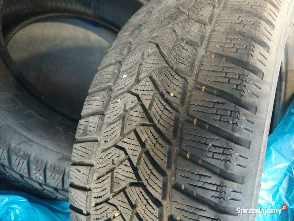 Opony zimowe Dunlop 20555 R16 bieżnik 75mm stan Samochodowe Radom sprzedam