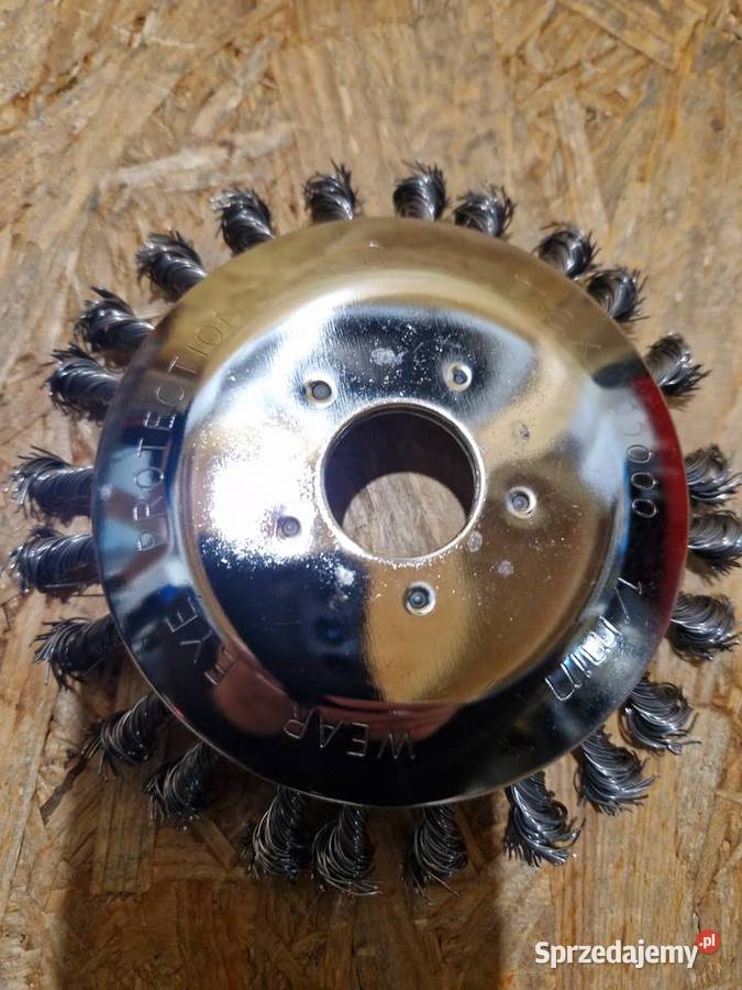 BLACK DRUCIAK TARCZA SZCZOTKA DRUCIANA DO KOSA