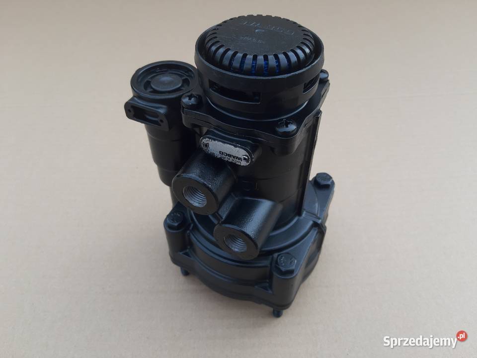 IVECO ZAWÓR STEROWANIA PRZYCZEPĄ WABCO ciężarowe Trzciel sprzedam