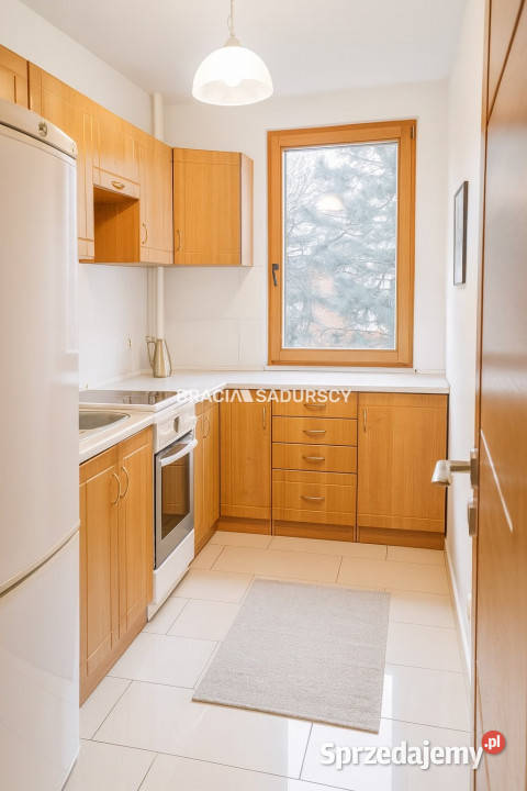 Mieszkanie Kraków Łużycka 45m2 2pok 13311zł/m2 Sprzedaż małopolskie