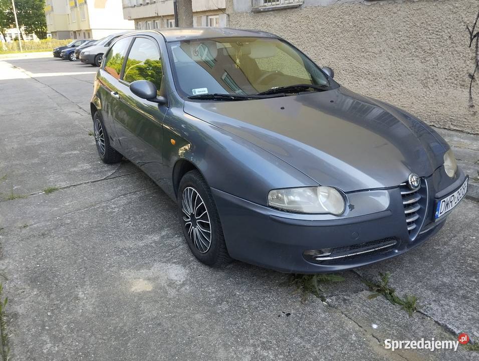 Sprzedam Alfa 147 16 benzyna 2004 r Lubin