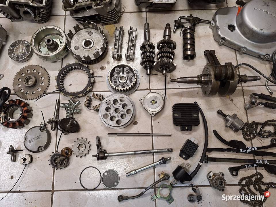 Hyosung GV 125 Aquila silnik części kapa Jelenia Góra