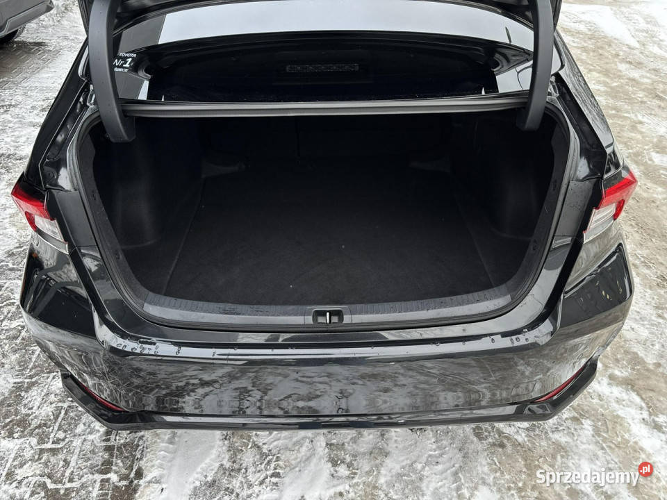 Toyota Corolla 18 HSD 140 STYLE salon Polska Warszawa