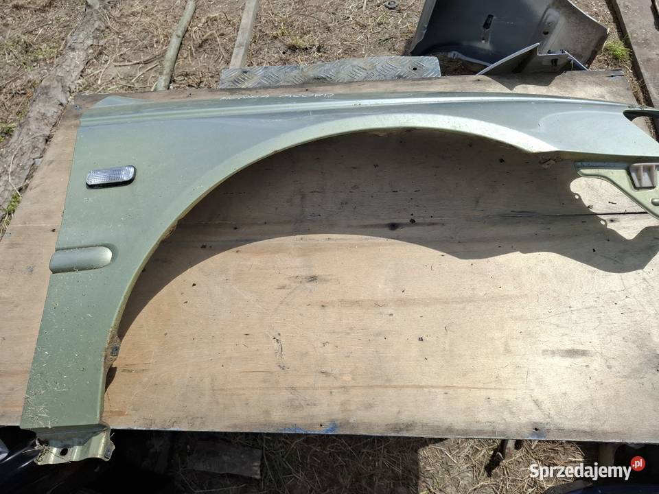 Błotnik Prawy Przód Honda Accord VI 6 osobowe