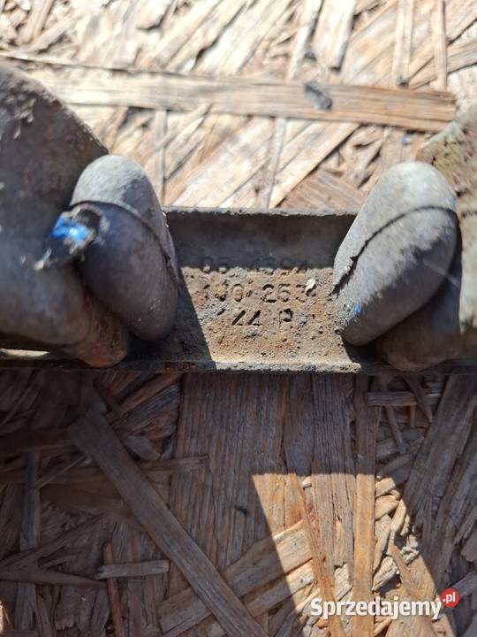 Wieszak tłumika Toledo II Leon I Golf IV Bora A3