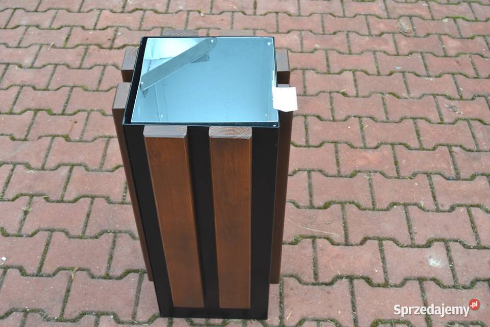 Kosz uliczny na śmieci stalowodrewniany FRANCO Targowiska
