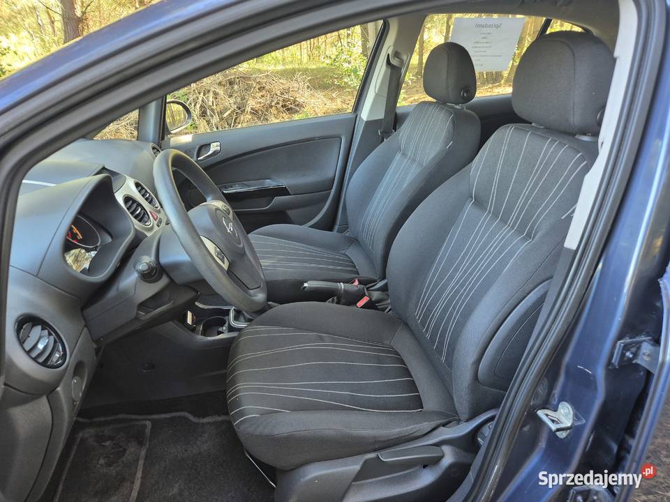 Opel Corsa 12 benzyna Fajny stan Nowy olej I łódzkie Skierniewice