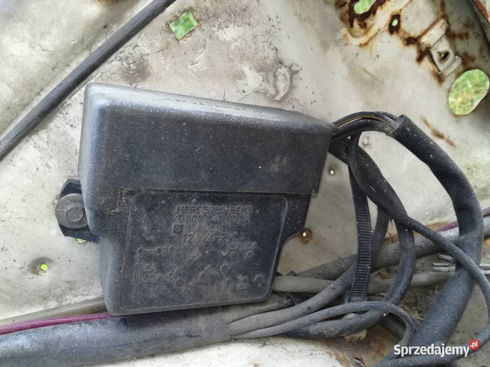 Przekaźnik świec żarowych Mercedes w123 osobowe Kosarzew-Stróża