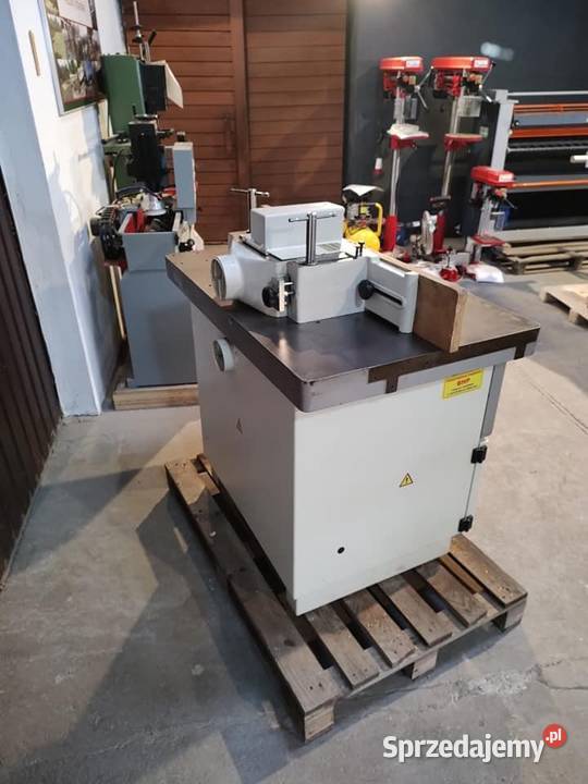 Frezarka dolnowrzecionowa LAZZARI Produkcja Kalwaria Zebrzydowska