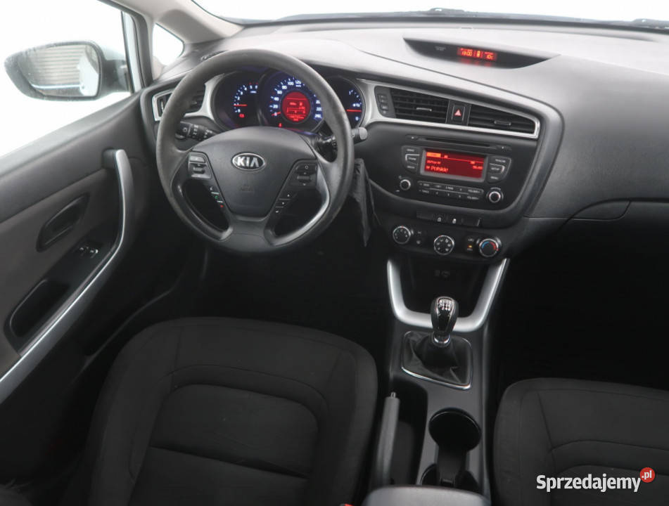 Kia Ceed 16 CRDi światła przeciwmgielne dolnośląskie Bielany Wrocławskie sprzedam