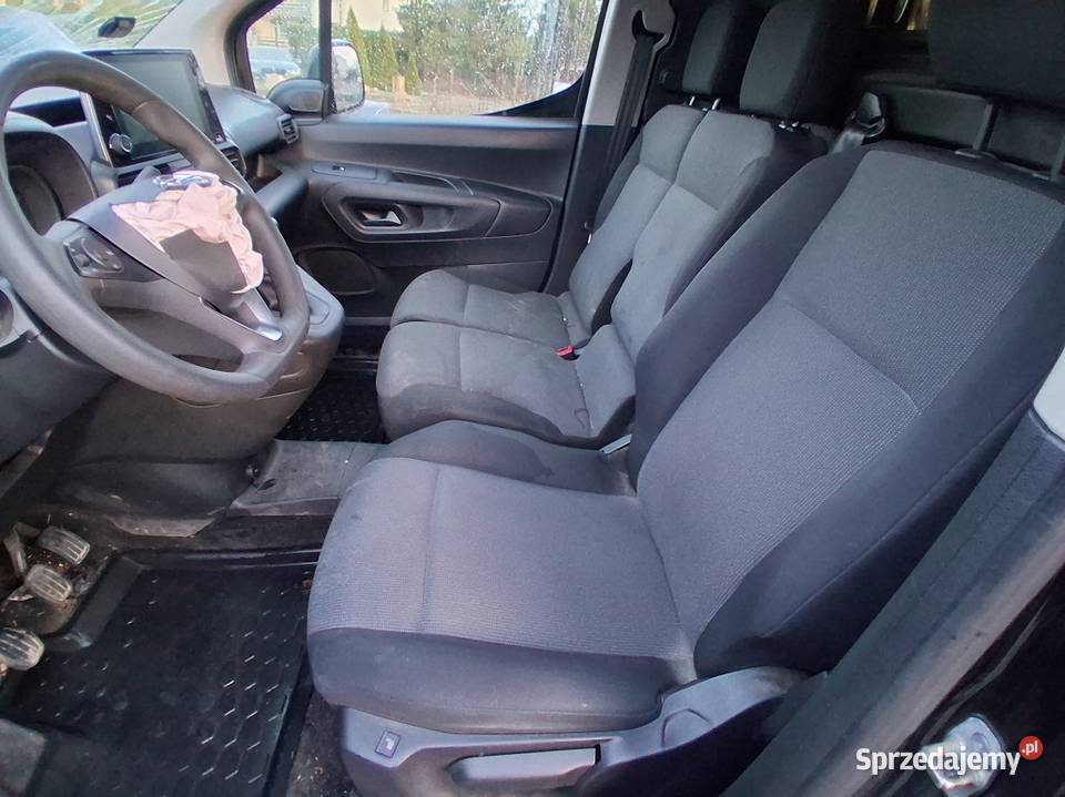 Opel Combo Berlingo 15 HDI 131 Long Długi 3 gniazdo SD Słupca sprzedam