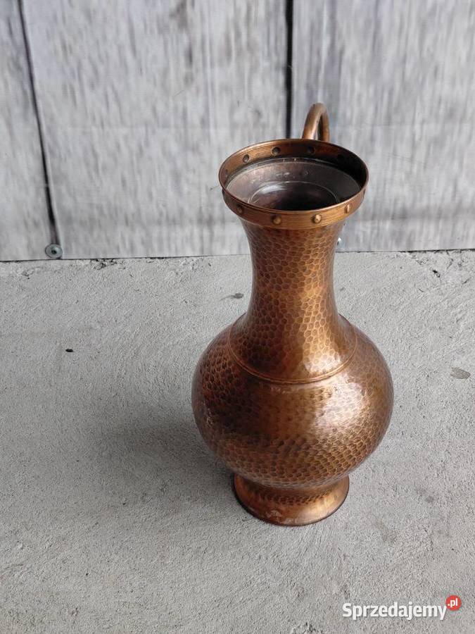 miedziany wazon dzban 118