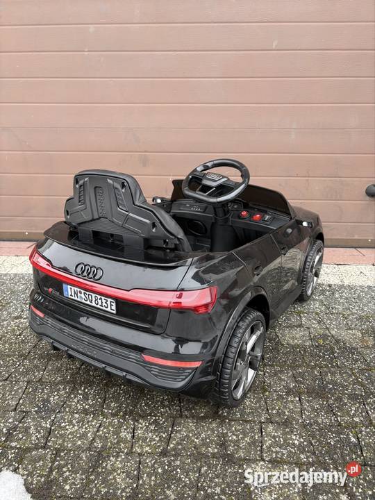 samochód na akumulator Audi SQ8 nowy zabawka Grabownica