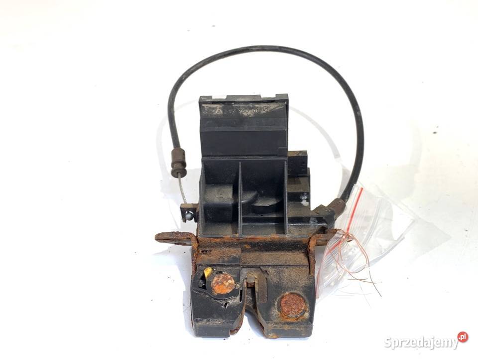 ZAMEK KLAPY TYŁ MERCEDES W203 Kombi A2037500184 podkarpackie