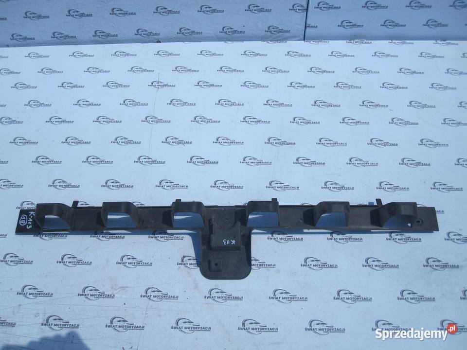 FORD FOCUS MK3 III 13r ślizg zderzaka tył