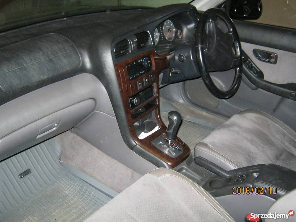 Subaru Legacy Outback 25 klim aut gaz Anglik aluminiowe felgi Rzeszów