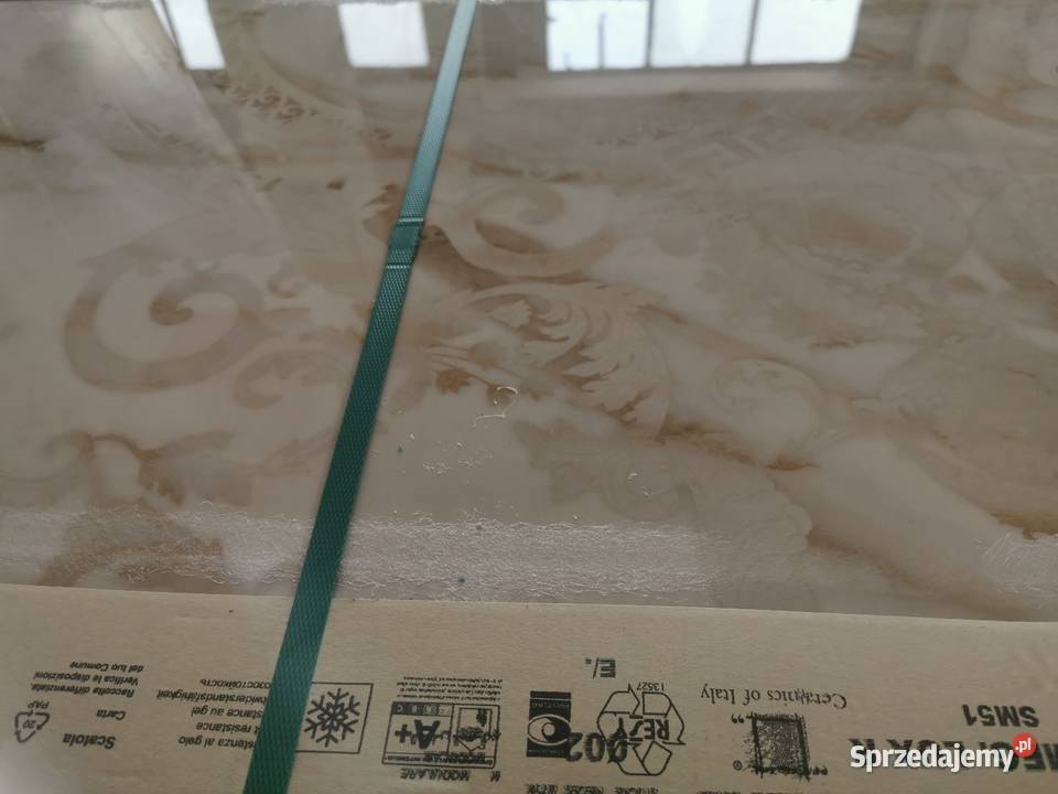 VERSACE Płytki Calacatta Bright MEGABAROCCO lux Poskwitów