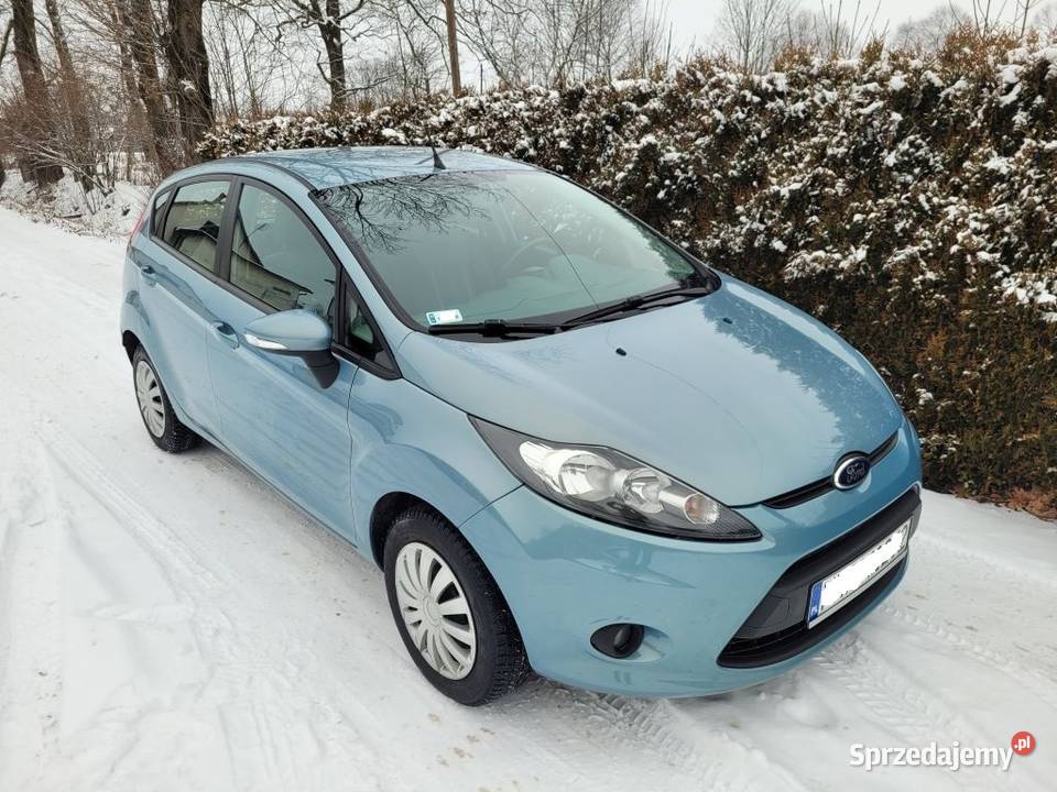 Ford Fiesta titanium 125 Klima 134 śląskie Chybie