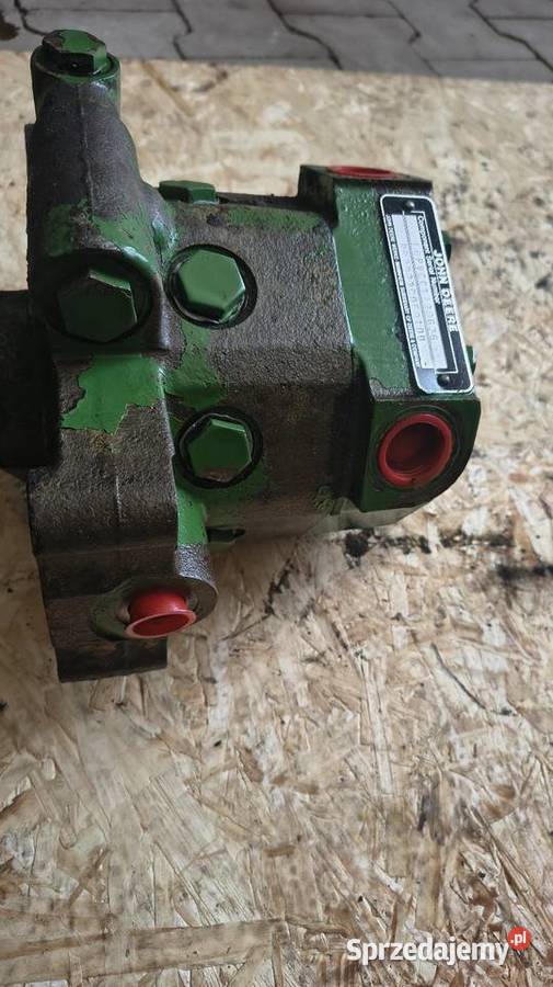 Pompa Hydrauliczna Johan Deere Staszów sprzedam
