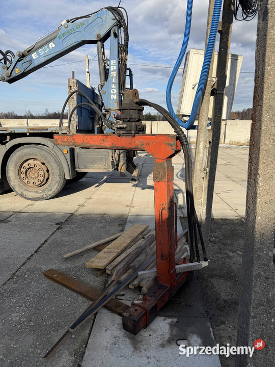 Ciężarowy MAN z HDS