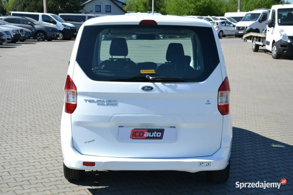 Ford Tourneo Courier 15 diesel 95 OSOBOWY Kęty