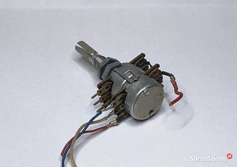 Potencjometr 2x47kB z odczepem oś 32mm Unitra Gdańsk