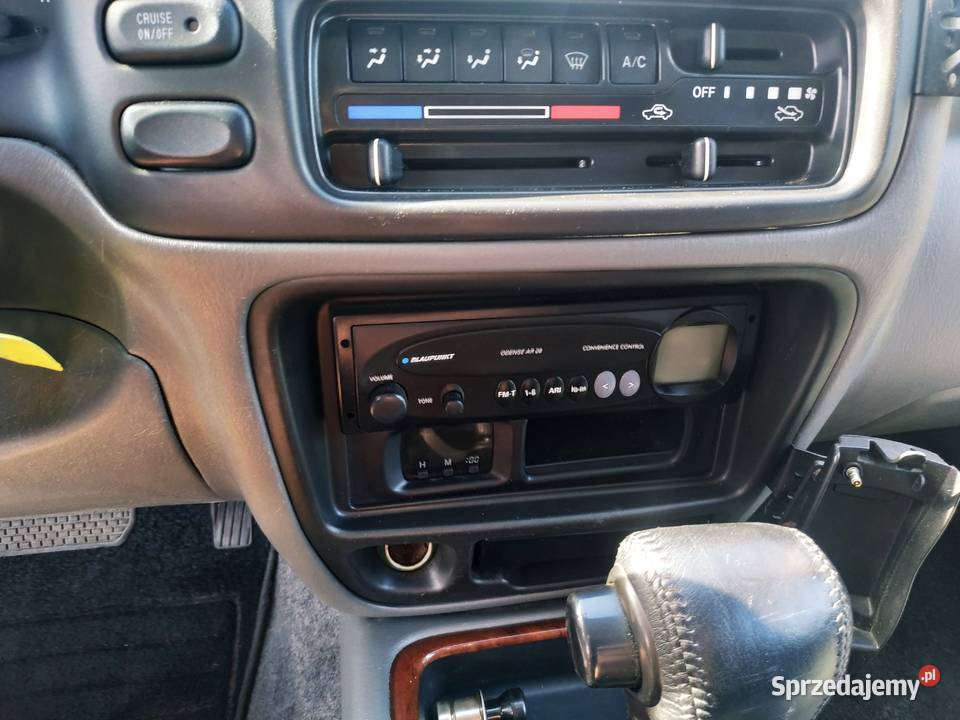 Suzuki Grand Vitara XL7 27 V6 VAT1 Mały przebieg centralny zamek Kielce
