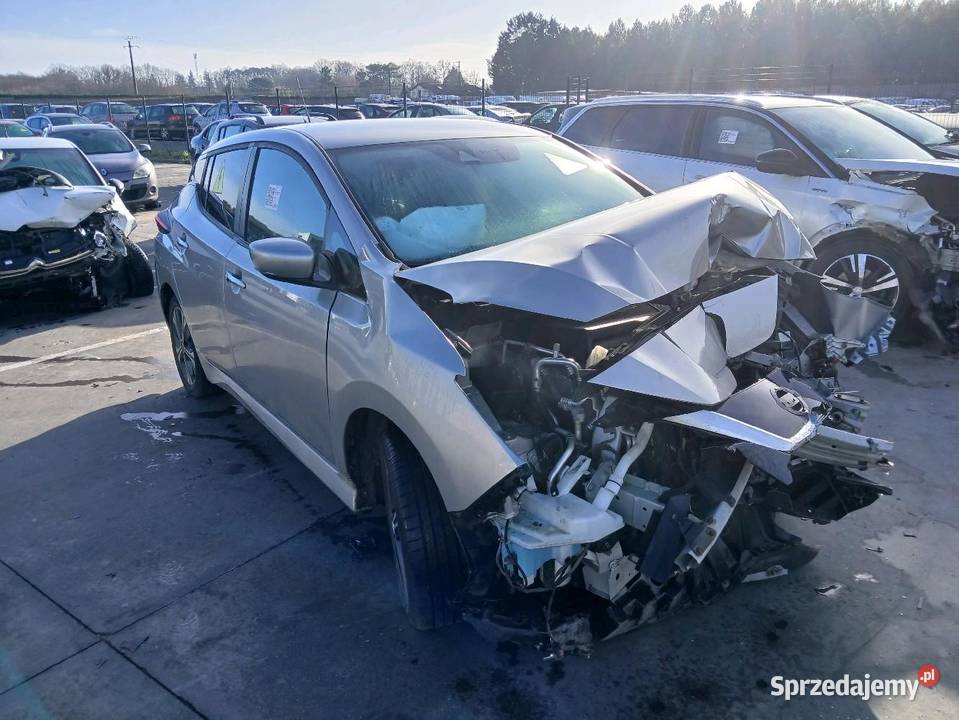 2021 NISSAN LEAF II 62 kWh 80000 Damaged lubuskie Gubin