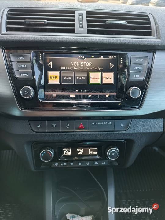 Skoda Fabia Style10 MPI LPGSalon Bogata wersja ASR (kontrola trakcji) Bielsko-Biała