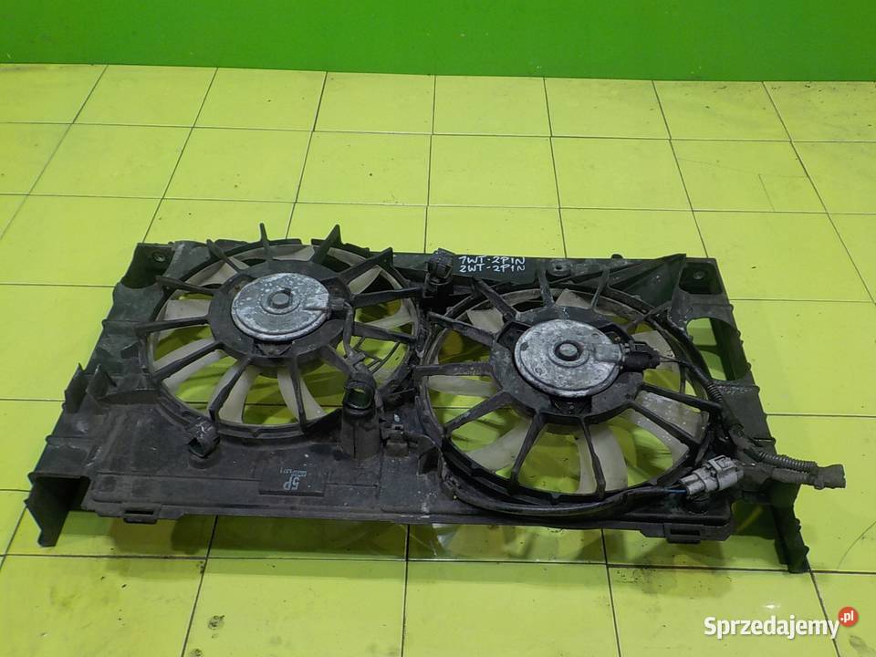 TOYOTA PRIUS III 18 VVTI 10r wentylator Suków sprzedam