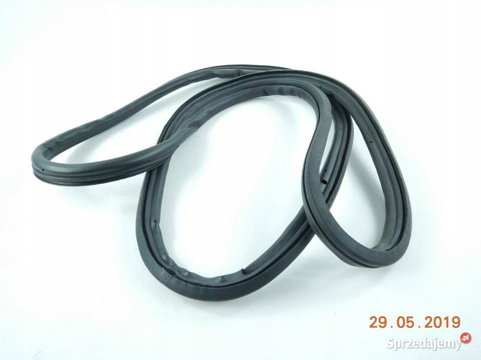 USZCZELKA DRZWI LEWA PRZÓD HYUNDAI ELANTRA 9600