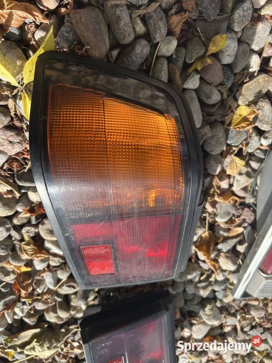 Lampy tył Honda Accord MK3 3gen CA CD Stanley osobowe kujawsko-pomorskie Toruń