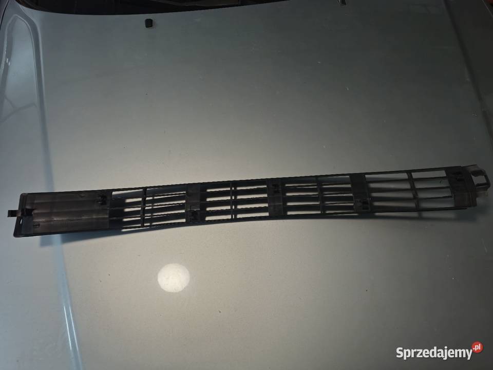 ATRAPA KRATKA ZDERZAKA AUDI 100 C4 9094 LEWA Legnica