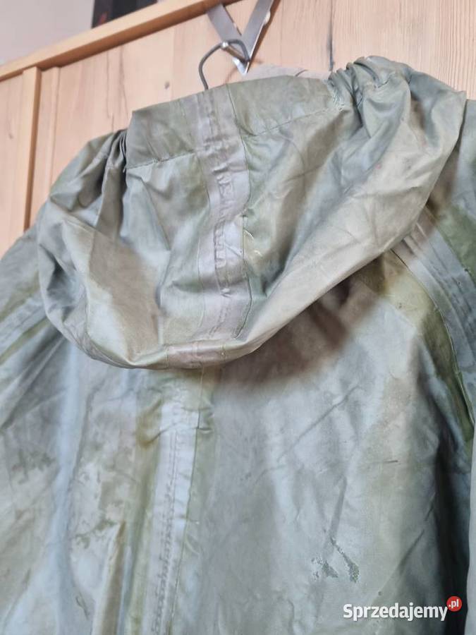 Wojskowy płaszcz przeciwdeszczowy Lublin