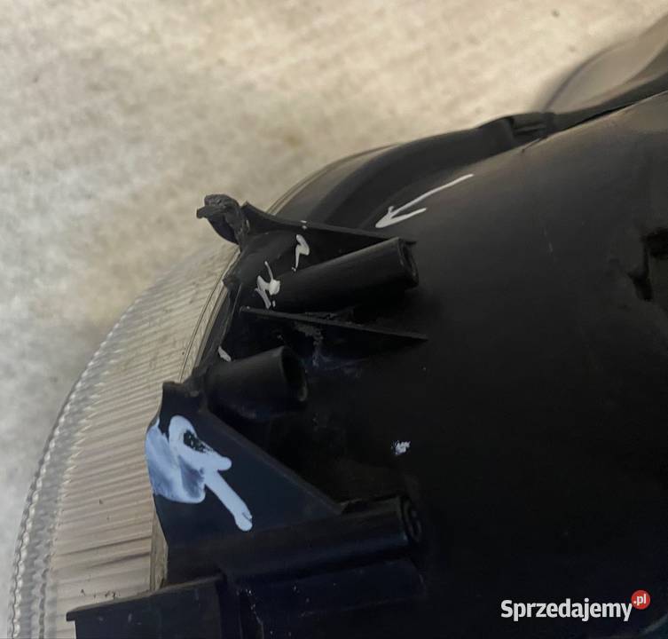 SKODA YETI 5L 5L1 09 LAMPA PRAWA PRZÓD PRZEDNIA Jasienica