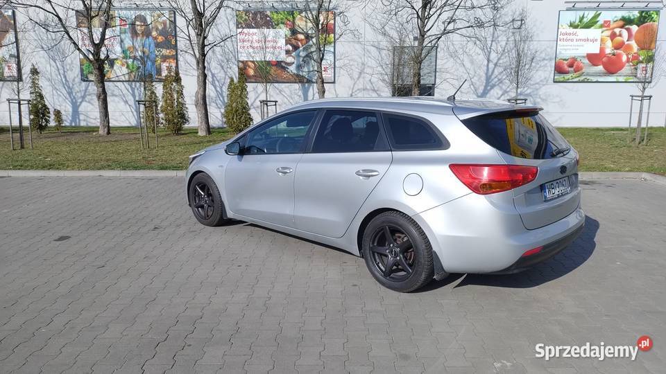 Kia Ceed kia ceed kombi crdi 16 M krajowe 128 Cee'd Warszawa