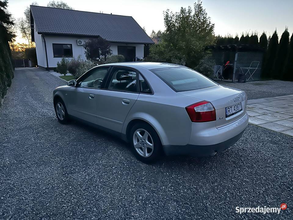 Audi A4 16 MPI 102 CD Tarnobrzeg sprzedam