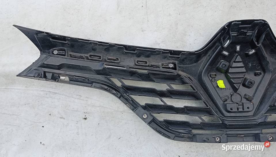 Renault Captur I atrapa grill zderzaka Przeźmierowo