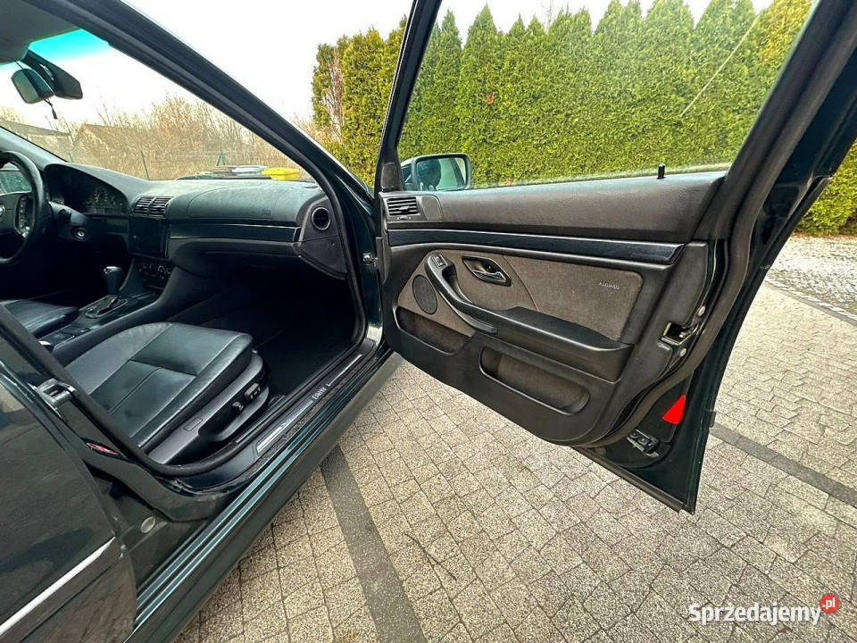 BMW 523 BMW 523i e39 25 170 Skóry Sedan Opłacona Wrocław sprzedam