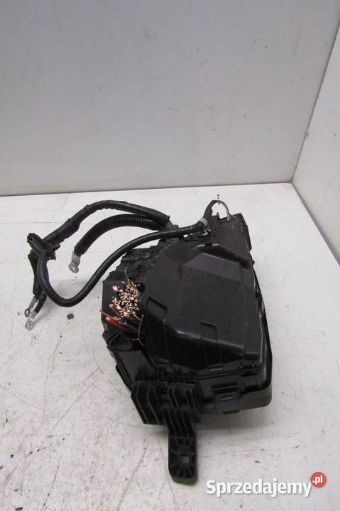 SKRZYNKA BEZPIECZNIKÓW 22 D MAZDA CX5 CX5 II KF osobowe lubelskie